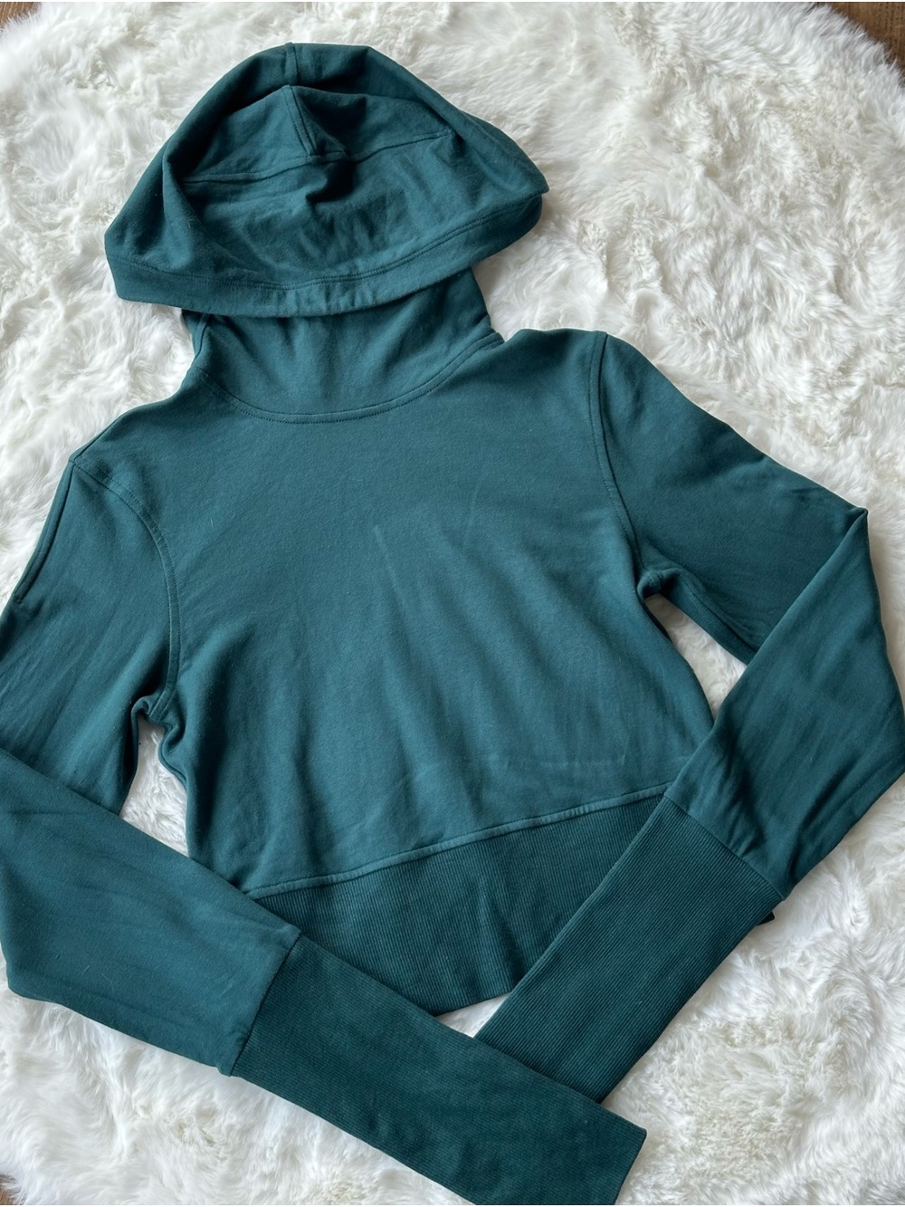 lululemon athletica Teal Cropped Hooded Jogger Top 6